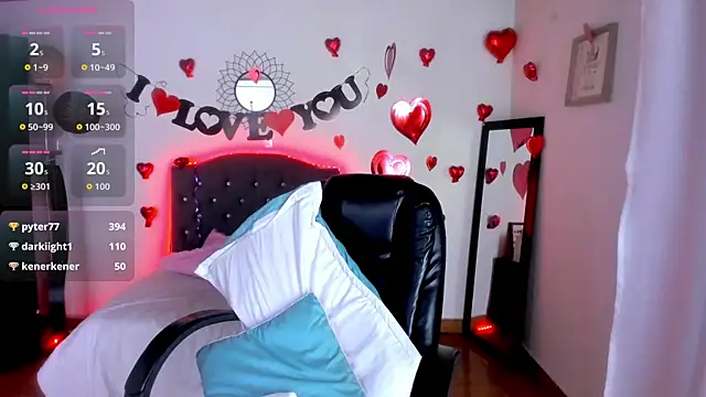 _lia_baby Chat XXX in diretta