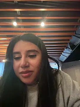 Sophie_Dreamss Chat XXX in diretta