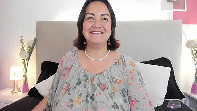 Angel_Velvet's Live XXX Chat