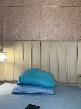 hannahst_ Chat XXX in diretta