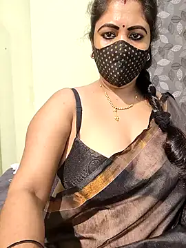 XXX chat uživo modela Poly_bhabi