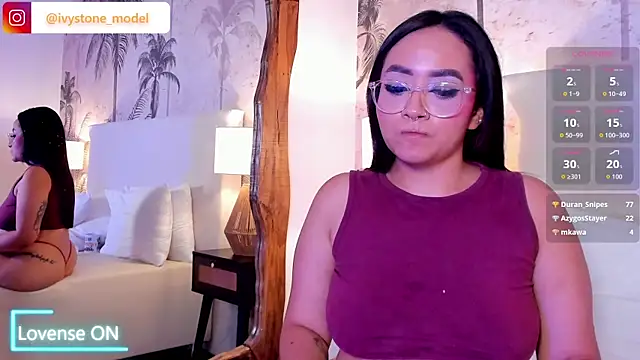 IvyStonne Adlı Modelin Canlı XXX Sohbeti