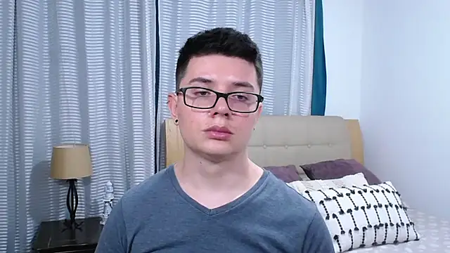 BlackFoXXX69's Live XXX Chat