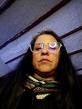 Chatroom XXX en direct de LucifernandaSw