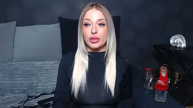 Czat XXX na żywo – GodessJulia