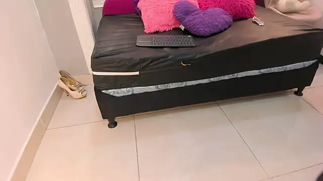 Bonniie_22's Live XXX Chat