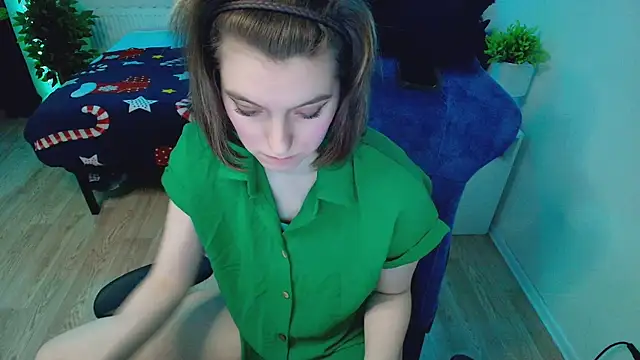 XXX chat uživo modela CranberryHot