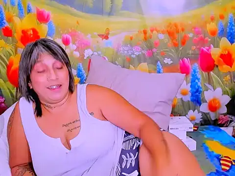 Онлайн чат XXX indianroxy