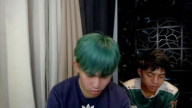 Czat XXX na żywo – davincihugecock