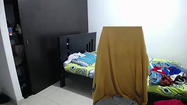 XXX chat uživo modela axel_rios_