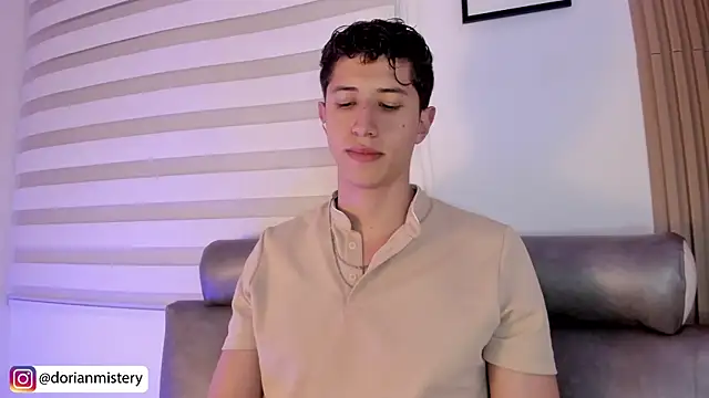 Dorianmistery2322_ Pertunjukan Webcam