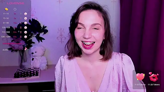 KindHazelHere_ Live XXX-Chat