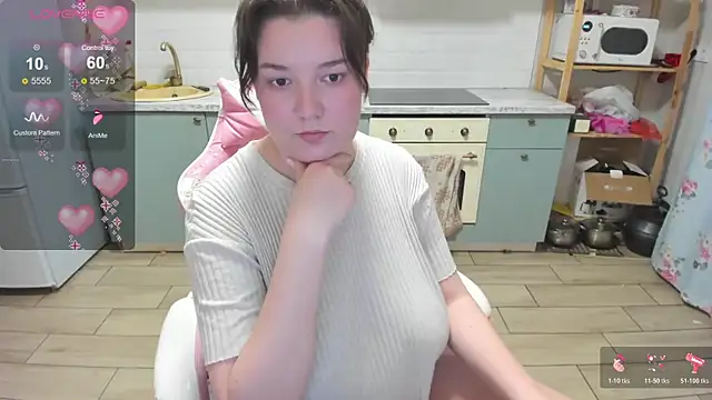 LinaElasm 现场XXX聊天