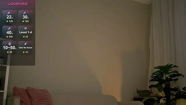 ClassyKatyy 现场XXX聊天