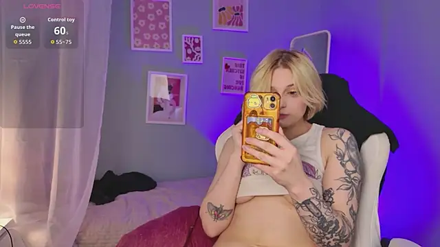 Chat XXX en directo de AvaSun