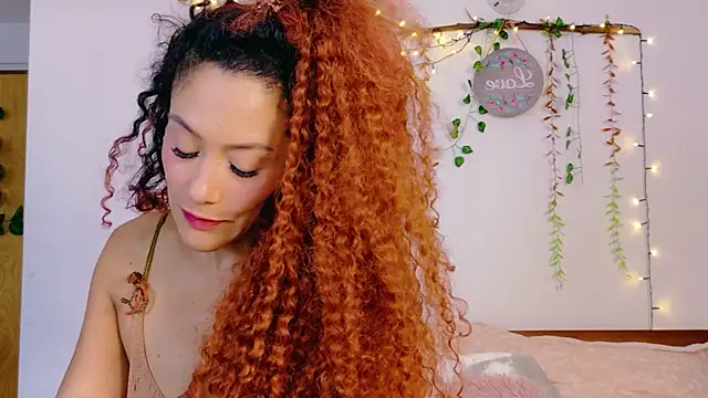 Ajua__Uva's Live XXX Chat