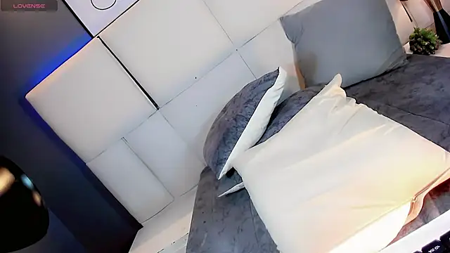 XXX chat uživo modela Kornylovee