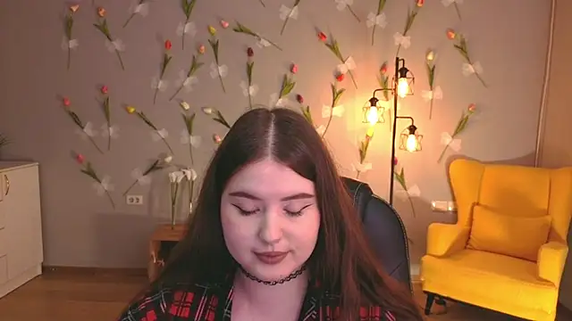 PixelGoddess Adlı Modelin Canlı XXX Sohbeti