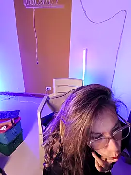 Chatroom XXX en direct de Rubi424