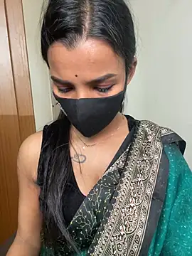 its_ur_flora Adlı Modelin Canlı XXX Sohbeti