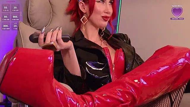 Lady_RedAlexa_RA: онлайн-секс-чат