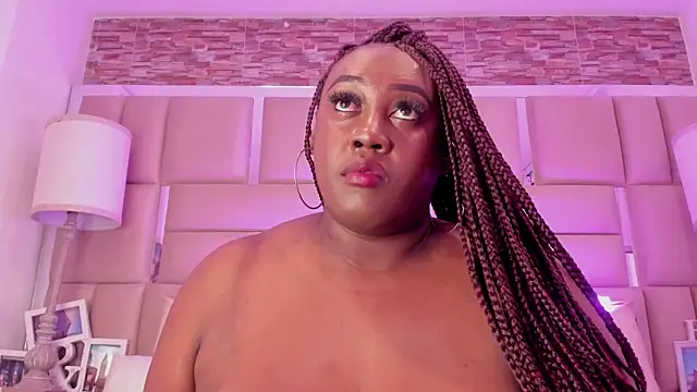 ShaniaBrownn 现场XXX聊天