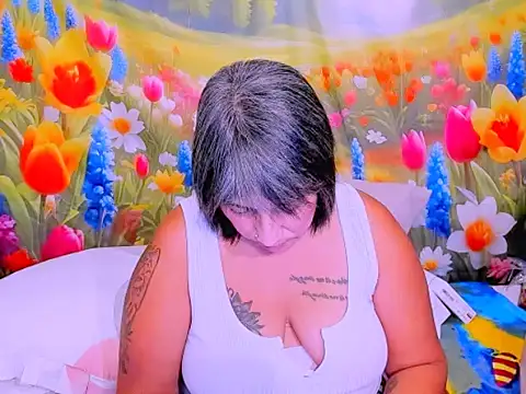 Živý XXX chat indianroxy