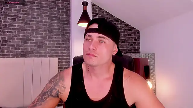 connorsmiith Chat XXX in diretta