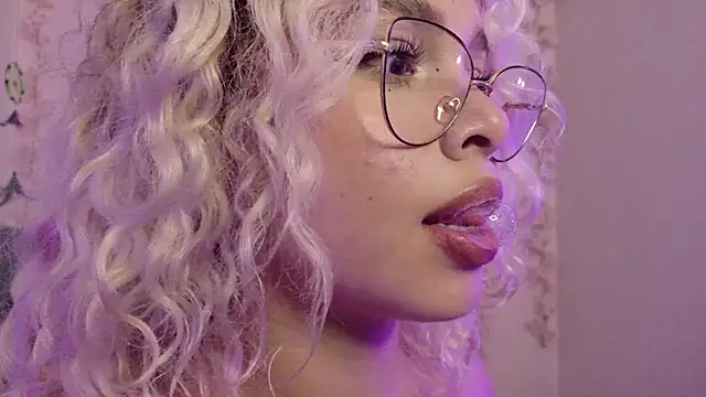 Haelycute – Naživo XXX chat