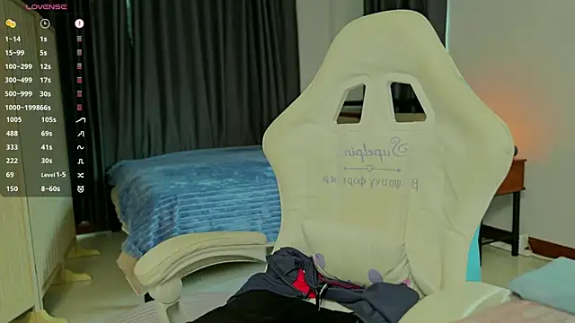 PocketElsa's Live XXX Chat