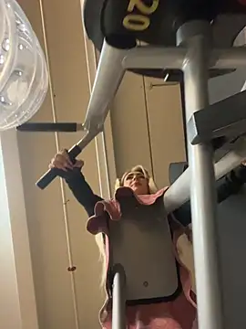 แชท XXX สดของ SelinaGalinsky6