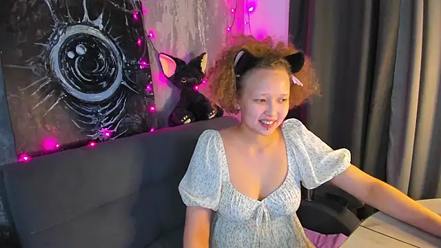 Senya_Sol Chat XXX in diretta