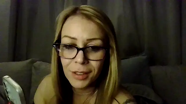 Majestic-Mayaのウェブカメラショー