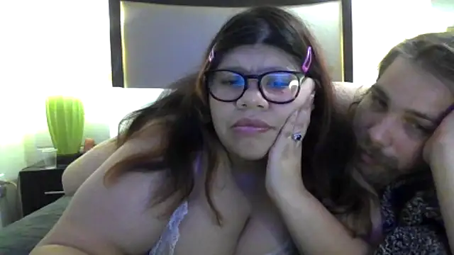 LunaXDaddy Chat XXX in diretta