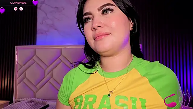 แชท XXX สดของ MiaaFarrel