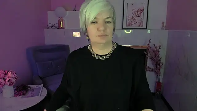 CarmenSoftのライブXXXチャット