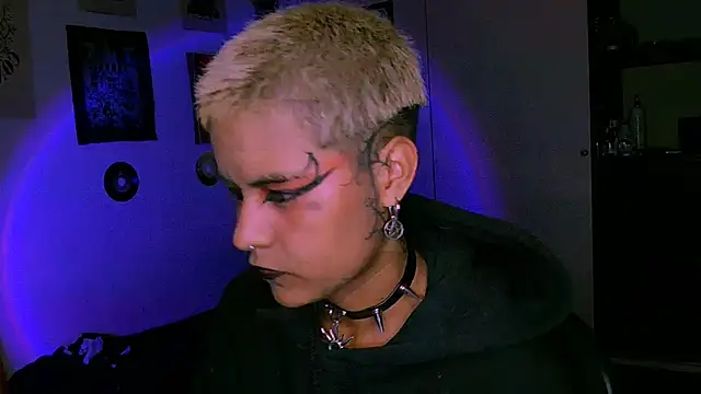 alex_one888 Chat XXX live