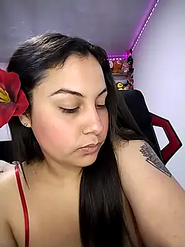 esmeralda_jadees' Live XXX Chat