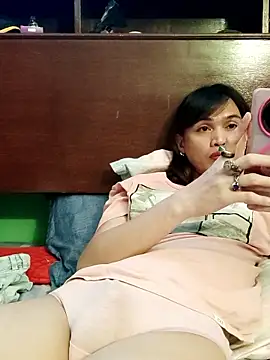 QueenSoreal's Live XXX Chat