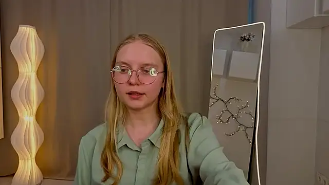 دردشة AlicaCohill الجنسية المباشرة