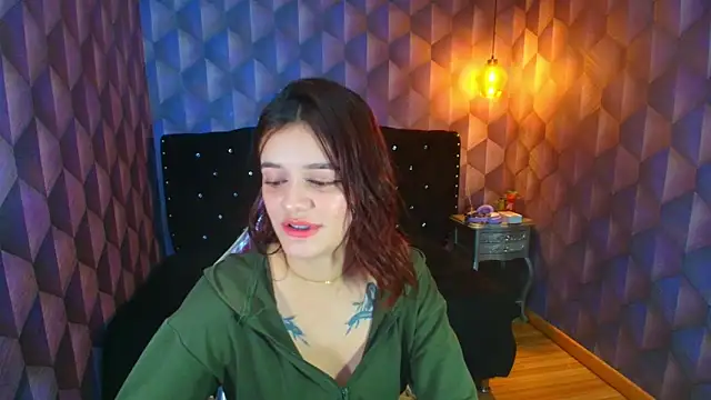 LiaHarryis Adlı Modelin Canlı XXX Sohbeti