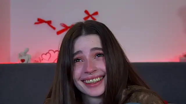 AmeliaFlares: онлайн-секс-чат