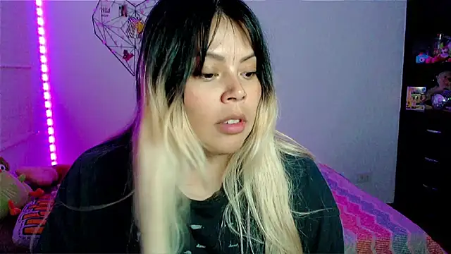 EllieMoonX Chat XXX in diretta