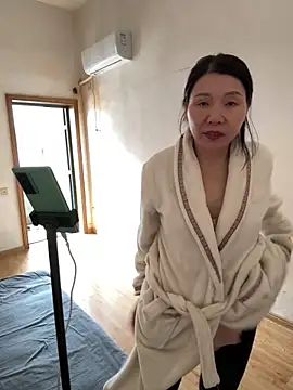 XXX chat uživo modela xiiuuff18