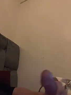 reyadXxxx – Naživo XXX chat