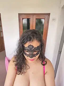 Ruvi_QueenのライブXXXチャット