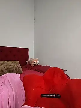 Ruvi_Queen Show in webcam