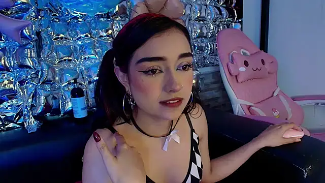 Živý XXX chat lala_cherry