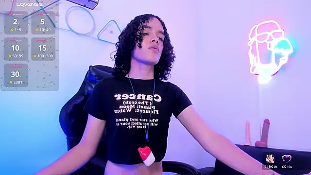 Pokazy przed kamerką – Nicolle_Smithh_