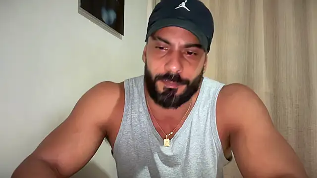 romeolovedark: онлайн-секс-чат